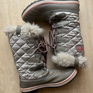 Sorel Joan of Arctic Women's Waterproof Boot